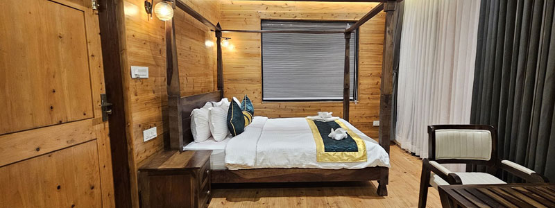 Honeymoon Suite